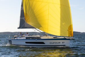 Dufour 37 - Axe Sail
