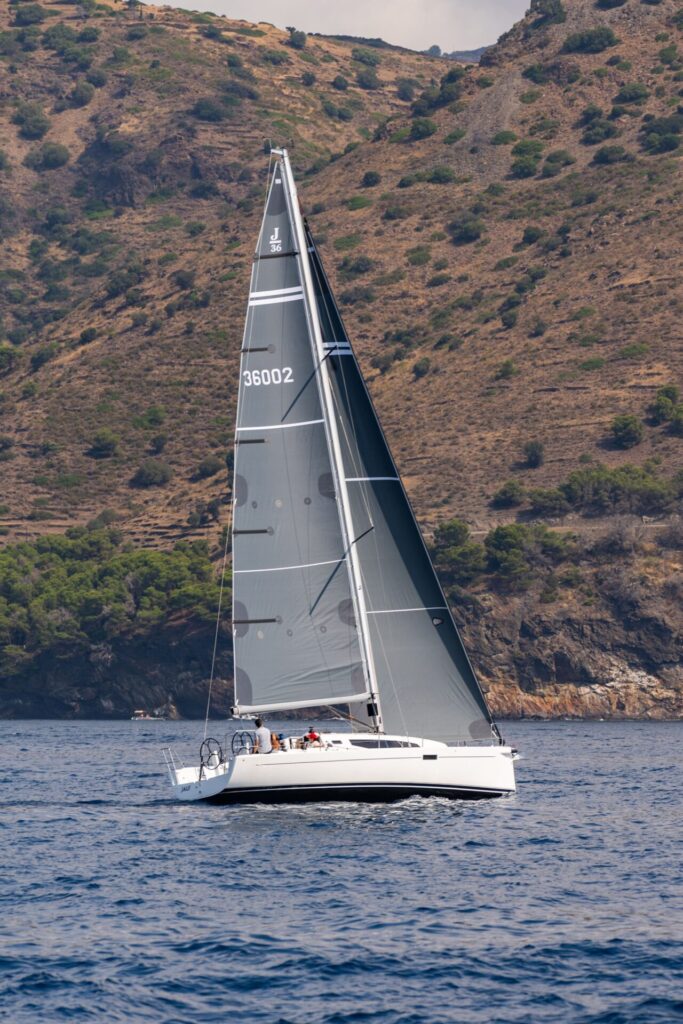 J36 AXe Sail